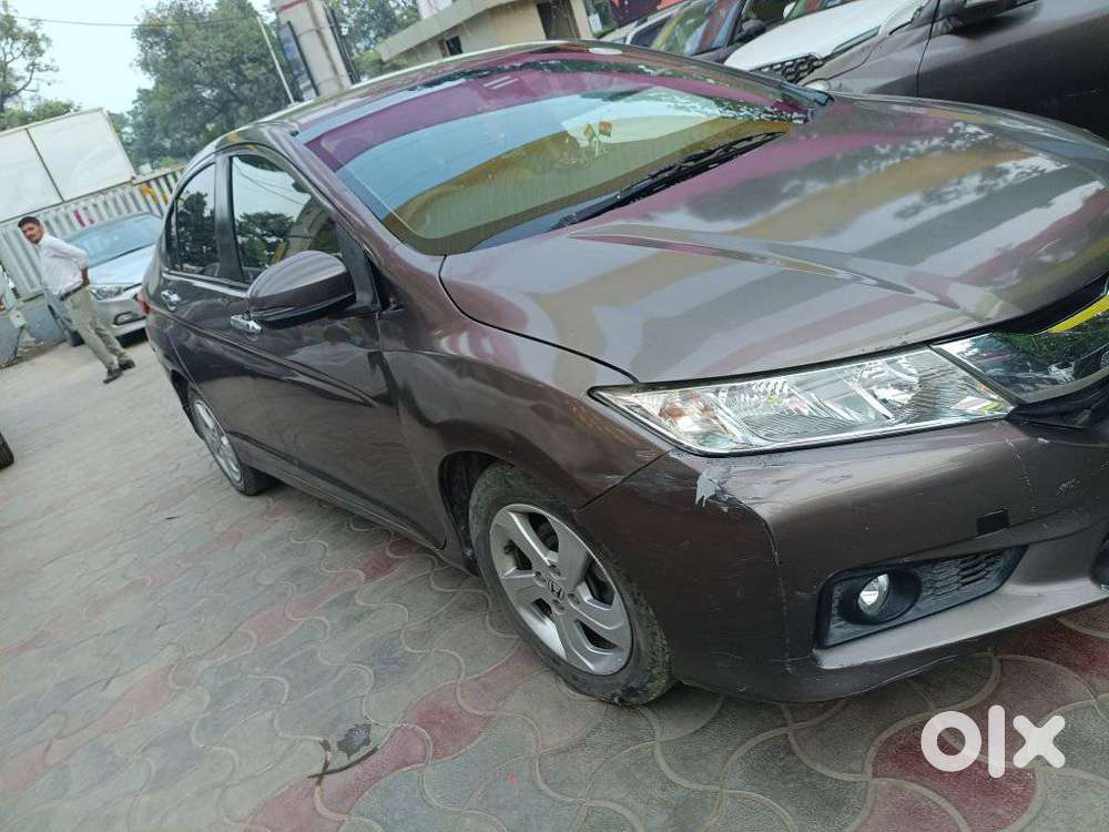 Honda City 1.5 V Cvt I-vtec Mt, 2016, Petrol