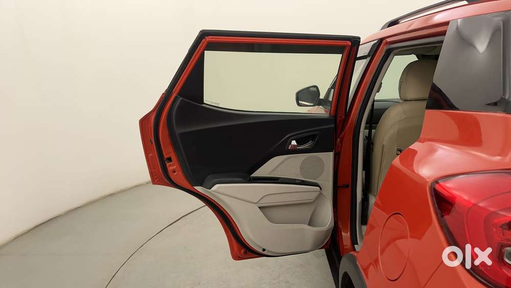 Mahindra Xuv300 W8 Option Diesel, 2019, Diesel