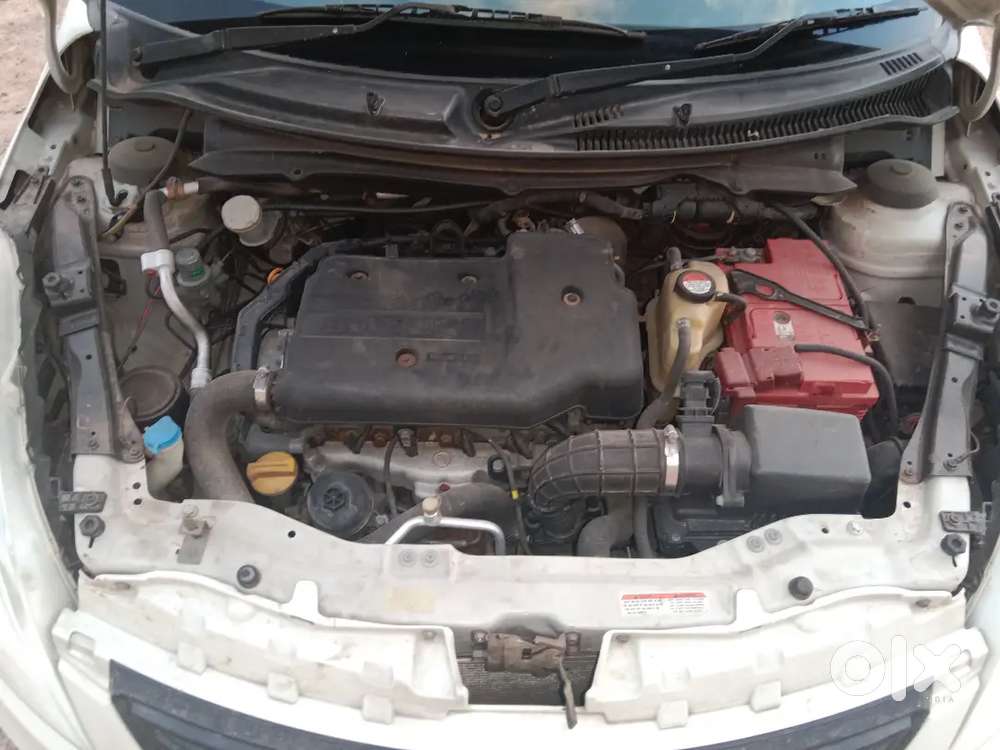 Maruti Suzuki Swift Dzire 2012 Diesel