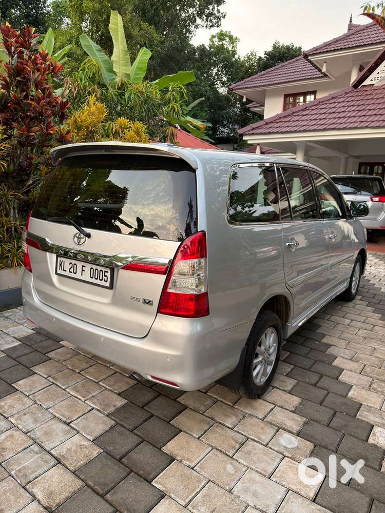 2013 Toyota Innova Diesel 7 Str