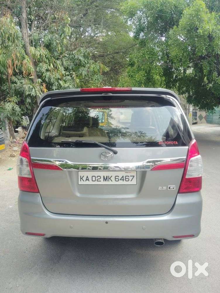 Toyota Innova 2009-2011 2.5 E 7 Str, 2015, Diesel