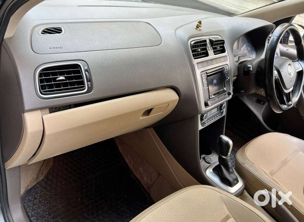 Volkswagen Vento 1.2l Tsi Highline Plus At Petrol, 2017, Petrol