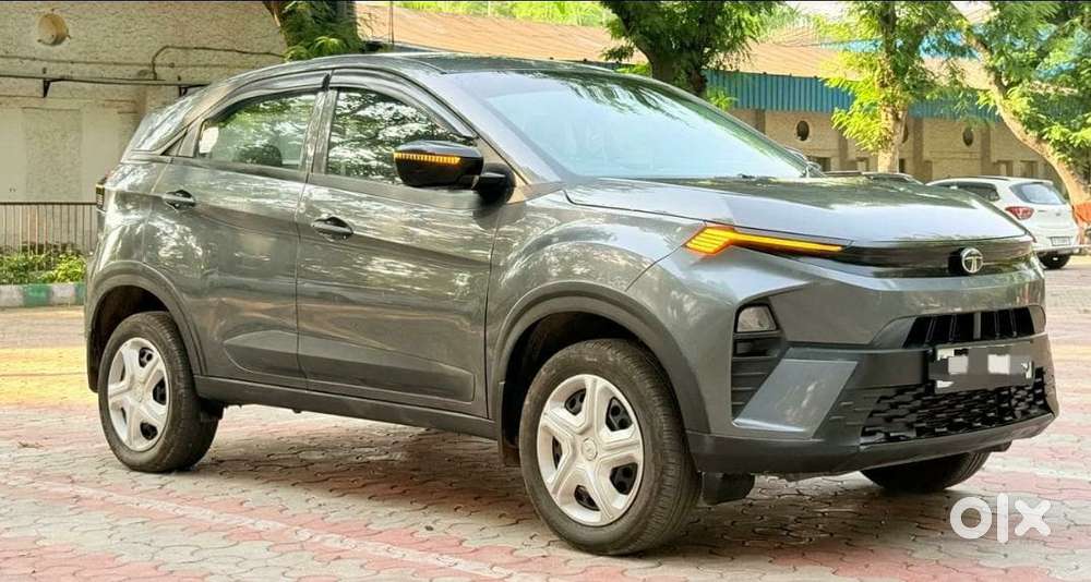 Tata Nexon Smart 1.2 Revotron Petrol 5 Mt, 2024, Petrol
