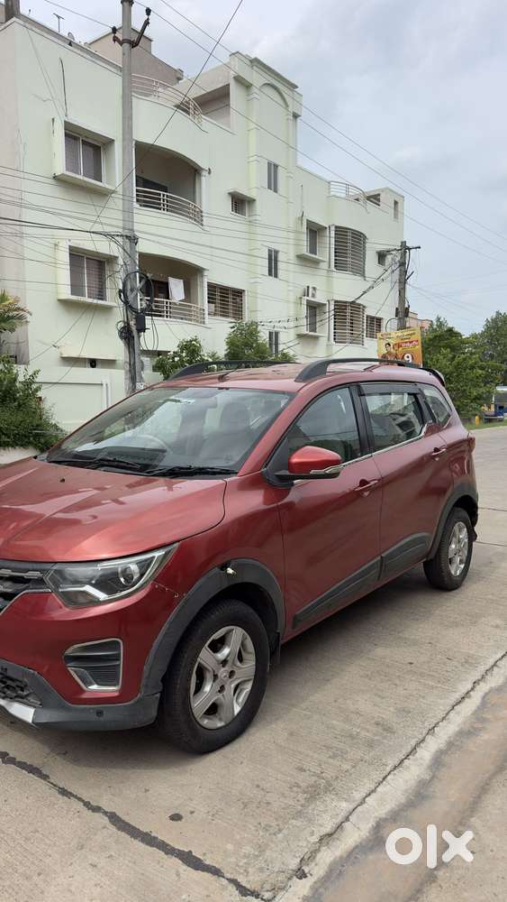 Renault Triber Rxz, 2019, Petrol