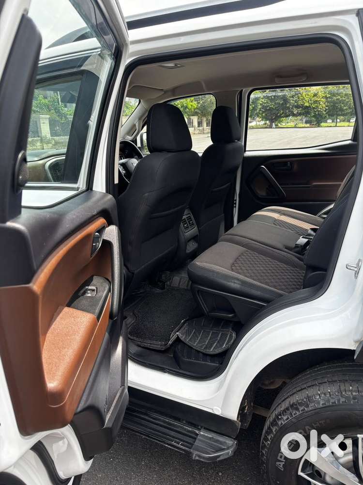 Mahindra Scorpio-n 2.2 Z2 Diesel Mt 7 Str, 2023, Diesel