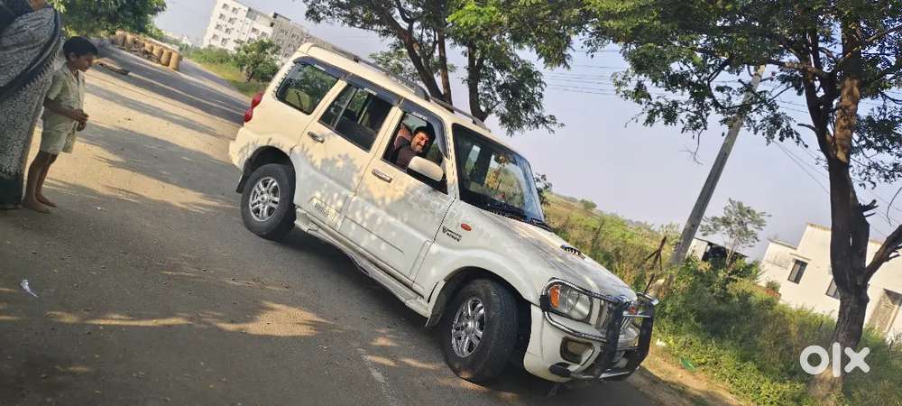 Mahindra Scorpio Diesel 2013