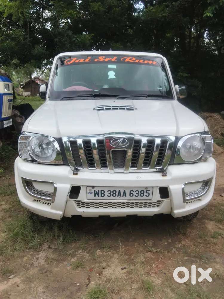 Mahindra Scorpio 2013 Diesel 99600 Km Driven