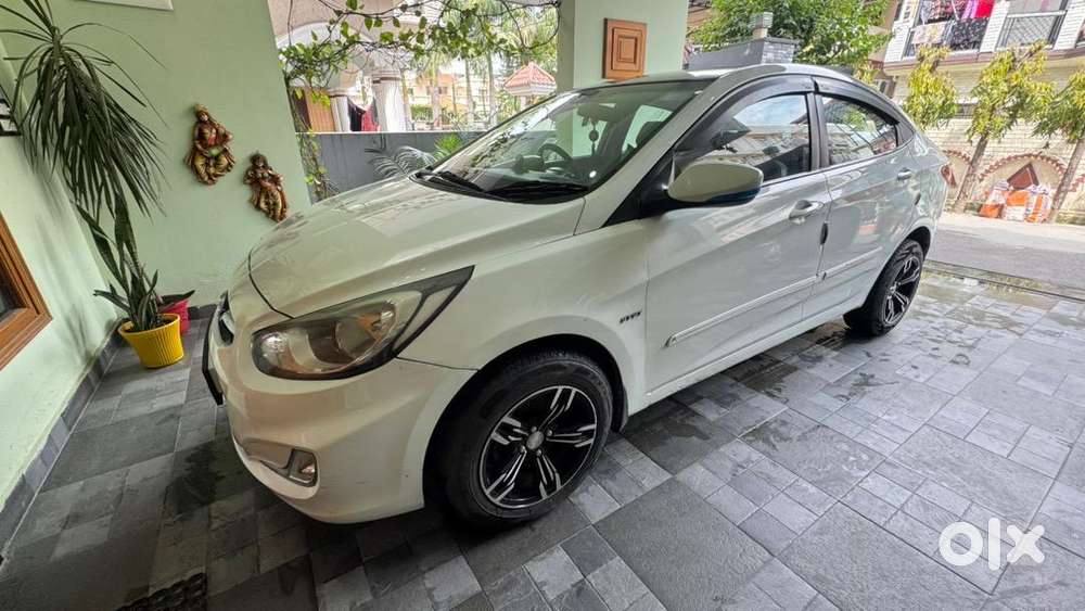 Hyundai Verna 2011 Petrol Good Condition