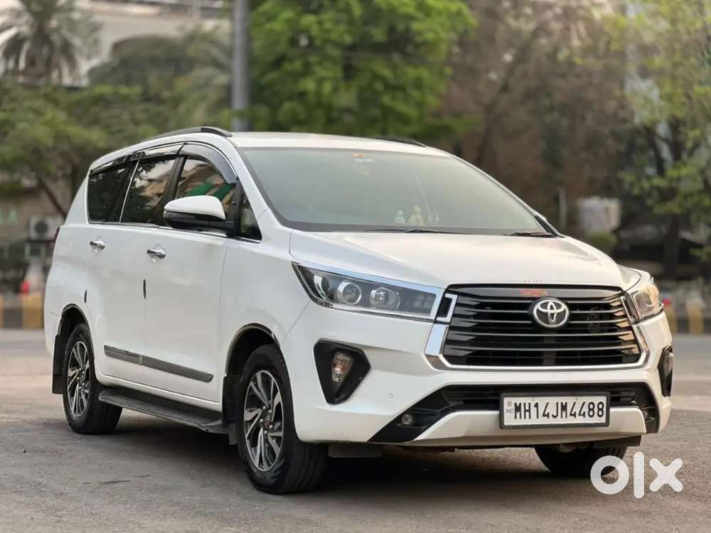 Toyota Innova Crysta 2021 Diesel 148000 Km Driven