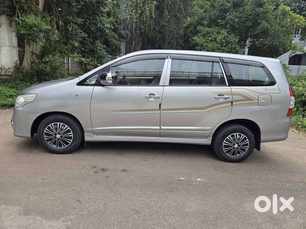 Toyota Innova 2.5 G (diesel) 7 Seater, 2015, Diesel
