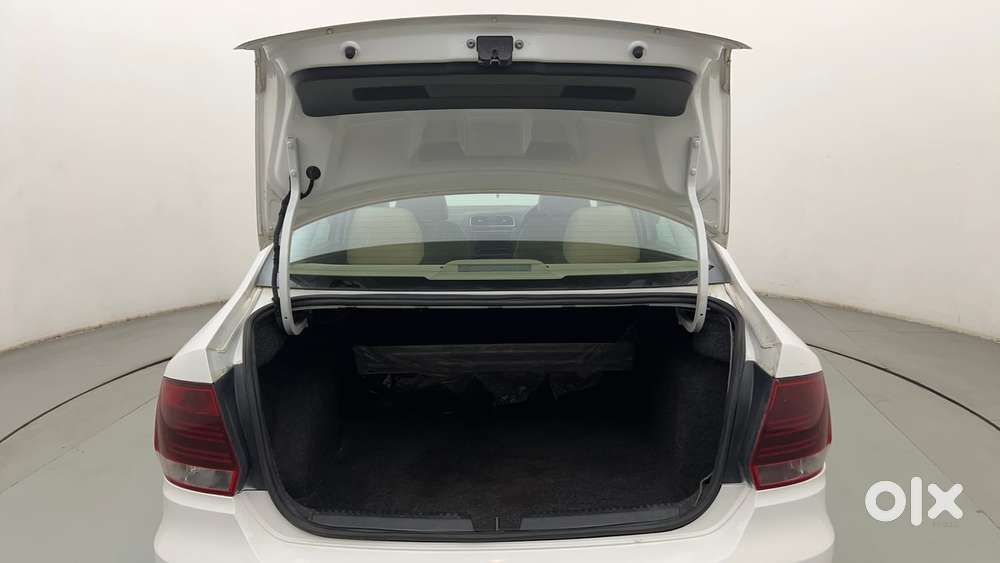 Volkswagen Vento Petrol Highline At, 2020, Petrol