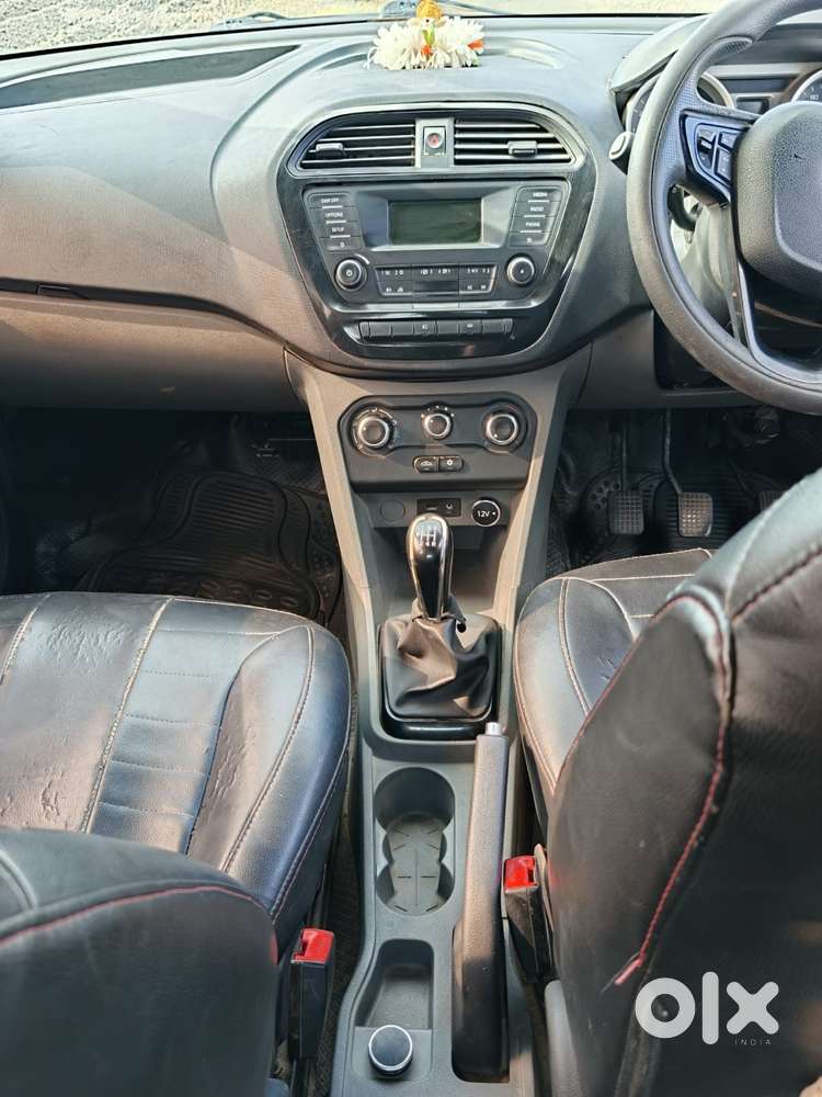 Tata Tigor 1.2 Revotron Xt, 2017, Petrol