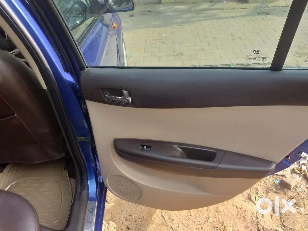 Hyundai I20 2009 Diesel 150000 Km Driven