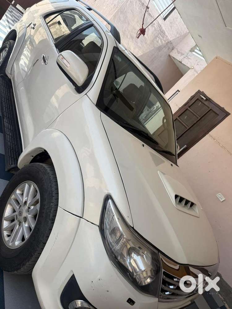 Toyota Car Diesel 2013
