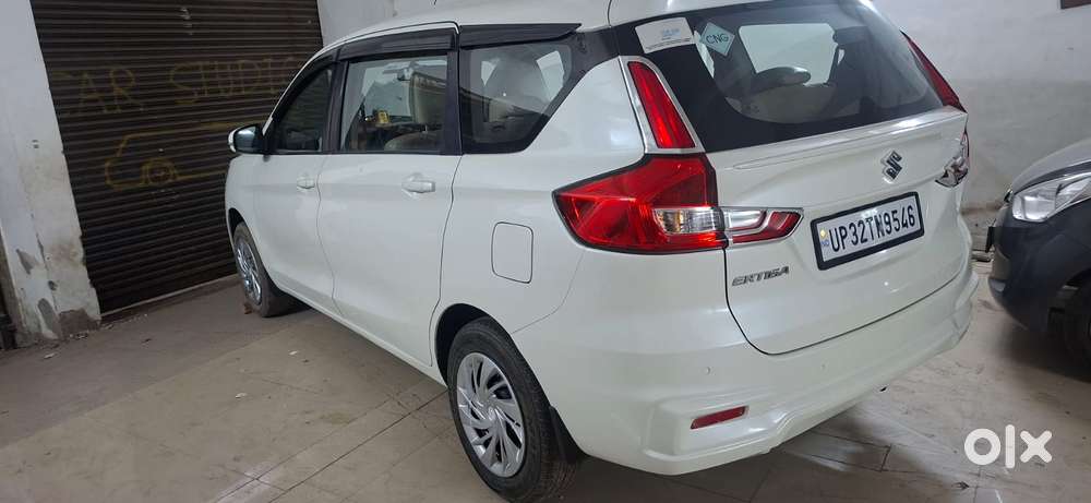 Maruti Suzuki Ertiga 2022-2023 Vxi Cng, 2023, Cng & Hybrids