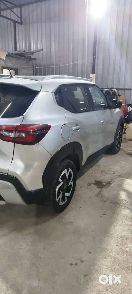 Nissan Magnite 2021 Petrol 69000 Km Driven