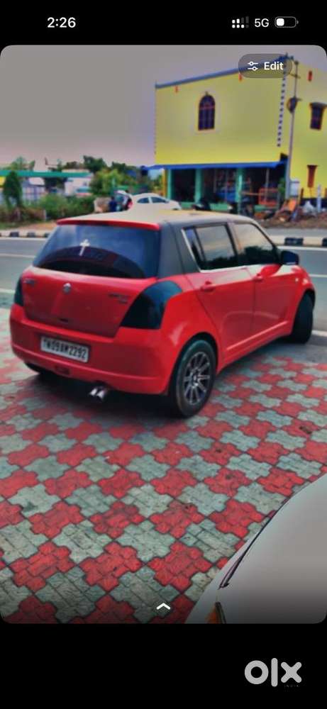 Maruti Suzuki Swift 2005 Petrol 129000 Km Driven