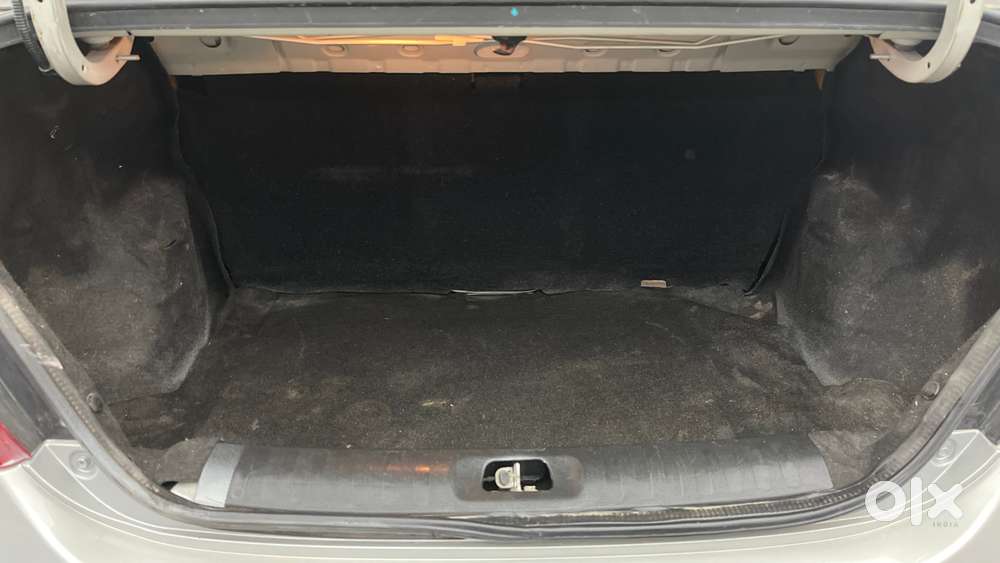 Maruti Suzuki Swift Dzire Vxi 1.2, 2014, Petrol