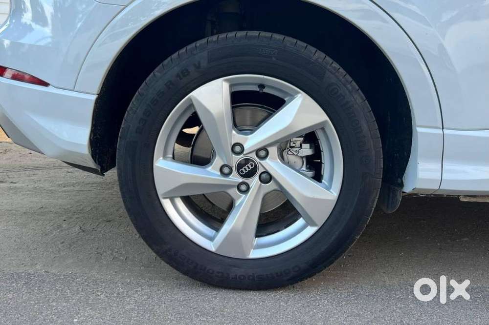 Audi Q3 40 Tfsi Technology, 2023, Petrol