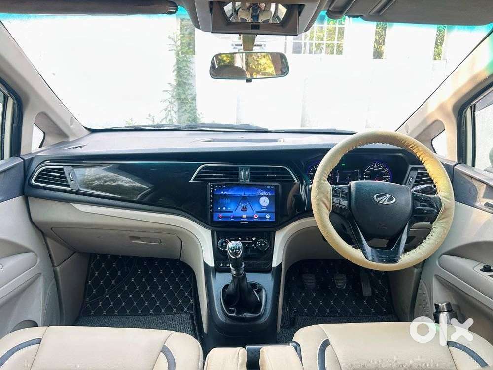Mahindra Marazzo M6 8str, 2019, Diesel