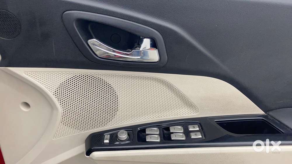 Mahindra Xuv300 W8 Amt Optional Diesel, 2021, Diesel