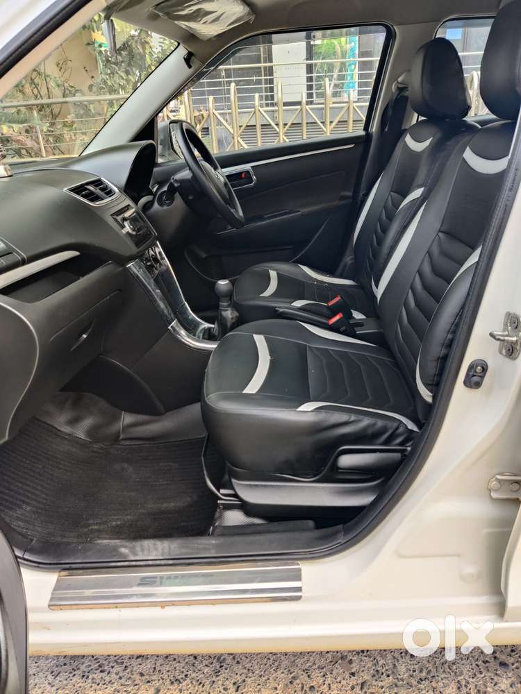 Maruti Suzuki Swift Lxi Optional-o, 2017, Petrol
