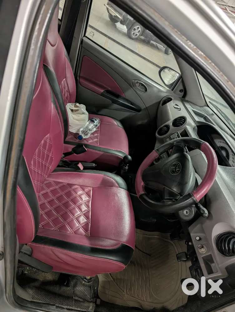 Toyota Etios Liva 2011