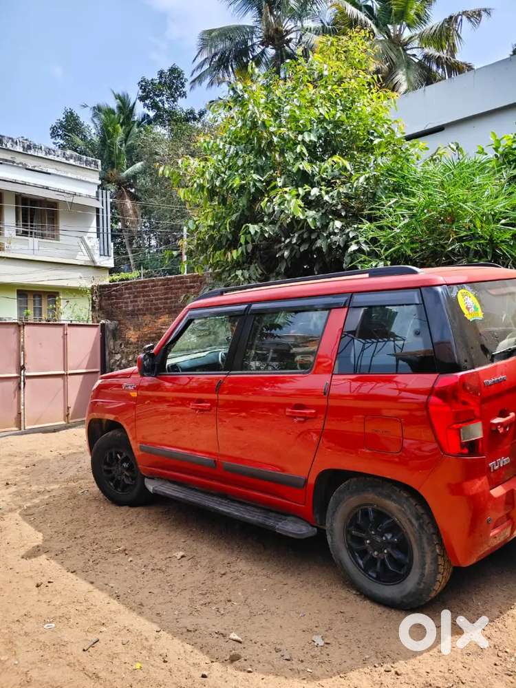 Mahindra Tuv 300 2017 Diesel 60000 Km Driven Mhawk.