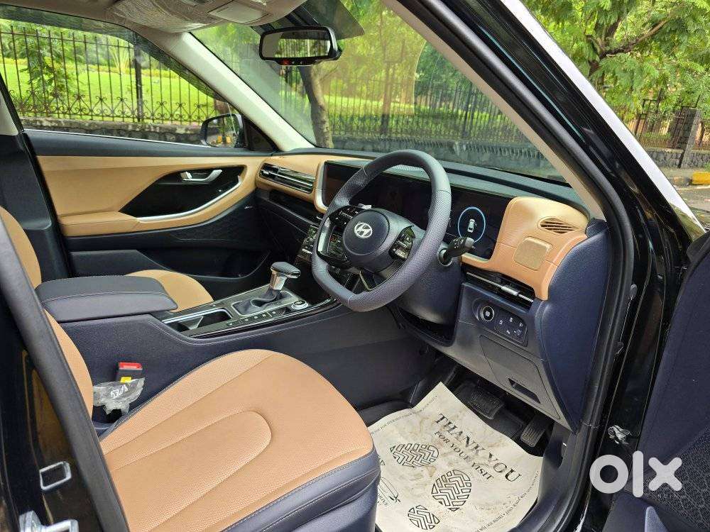 Hyundai Alcazar Signature 1.5 Petrol Dct 7str, 2025, Petrol
