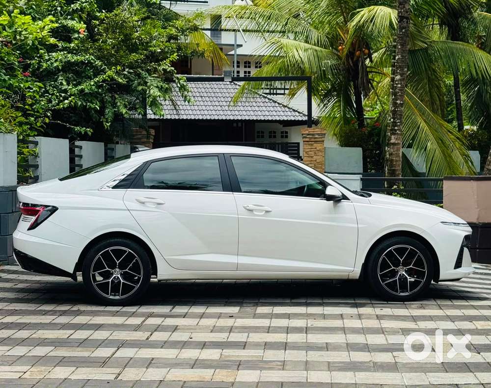 Maruti Suzuki Ciaz Zxi Plus, 2016, Petrol