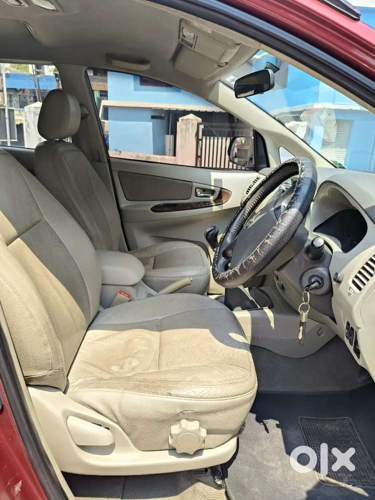 Toyota Innova 2012 Original Kerala
