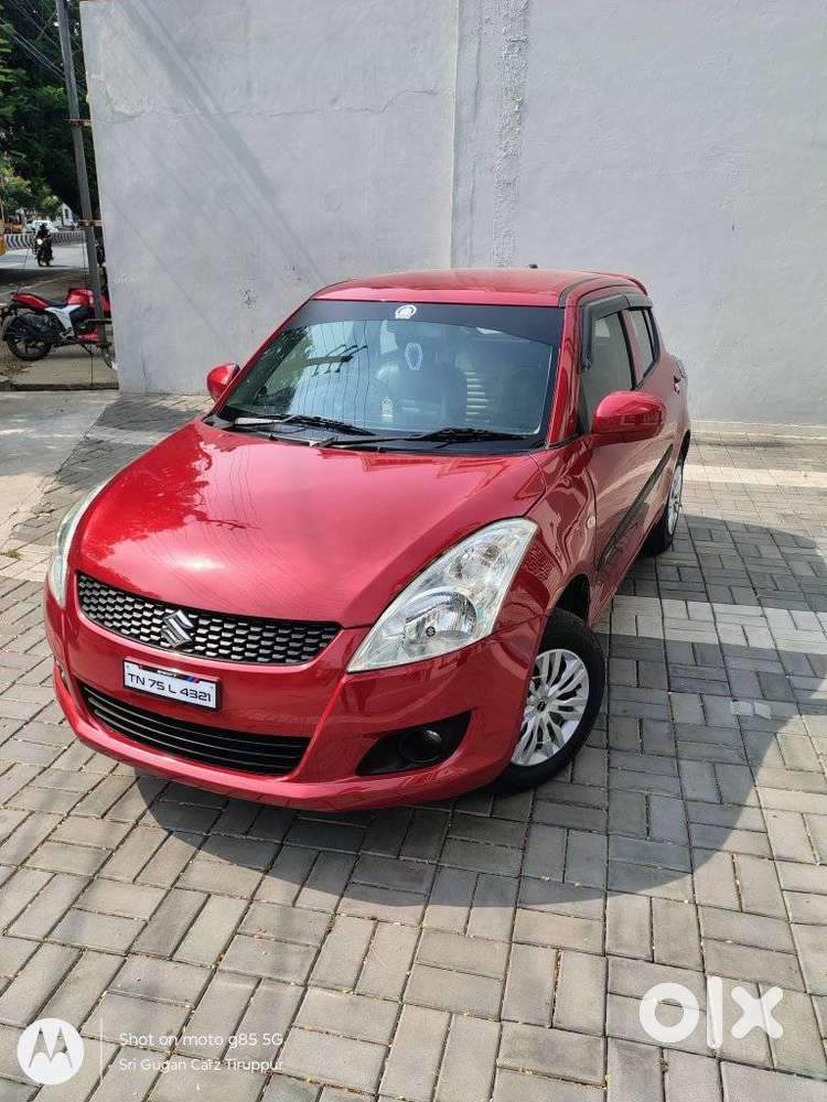 Maruti Suzuki Swift 2011-2014 Lxi, 2012, Petrol
