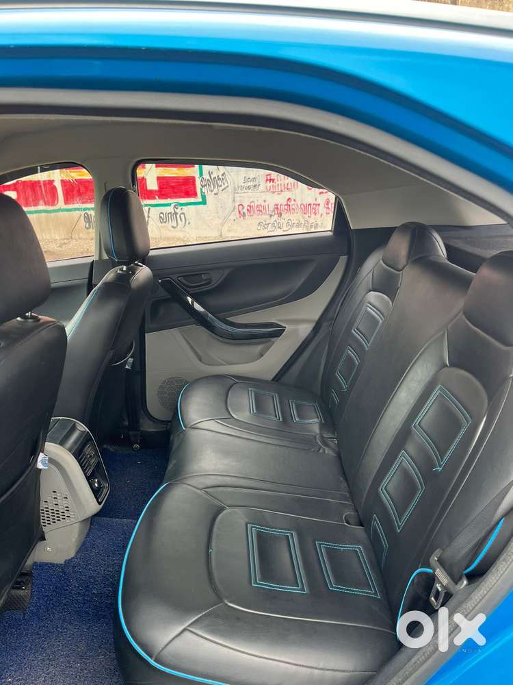 Tata Nexon 1.2 Revotron Xt, 2018, Petrol