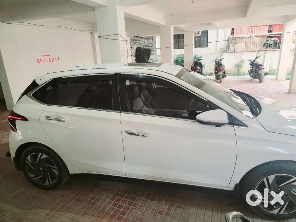 Hyundai New I20 2021 Petrol 23747 Km Driven