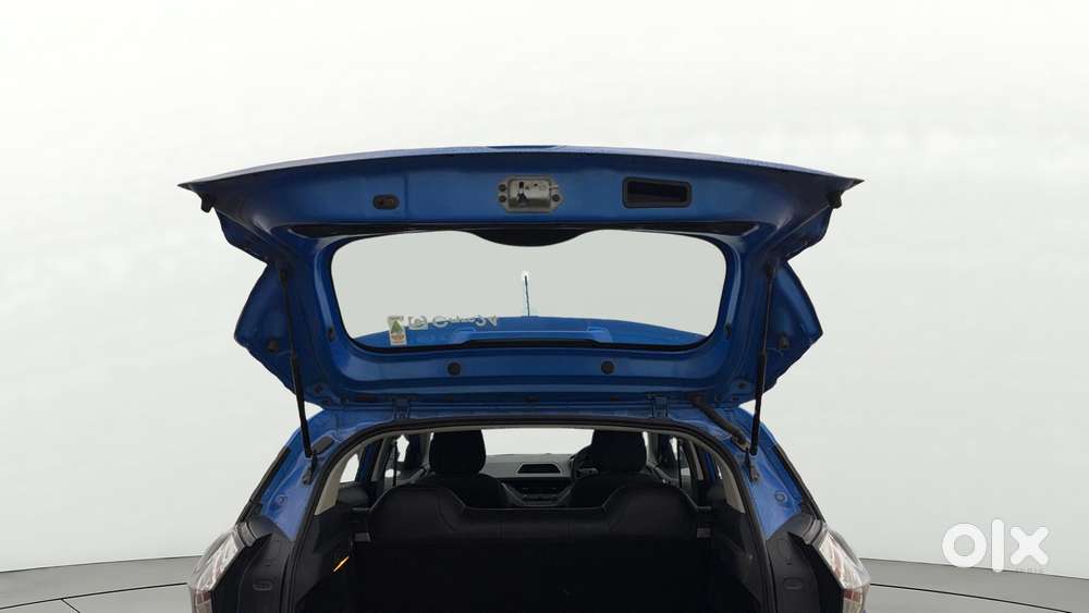 Tata Nexon 1.2 Revotron Xm (s), 2020, Petrol