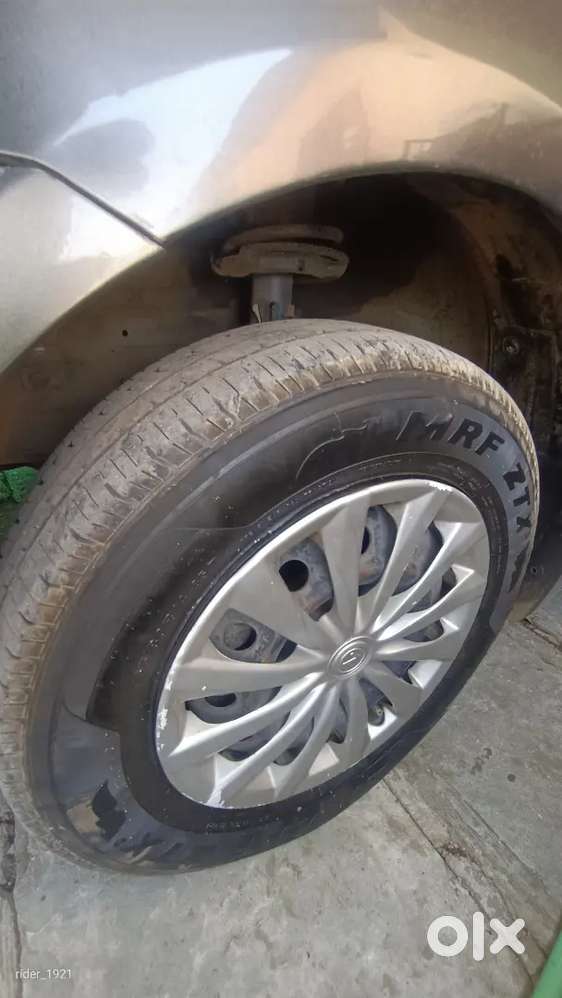 Maruti Suzuki Dzire 2015 Petrol Well Maintained