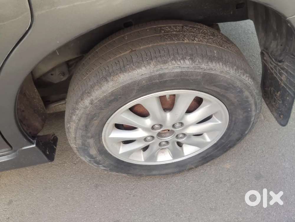 Toyota Innova 2013 Desial