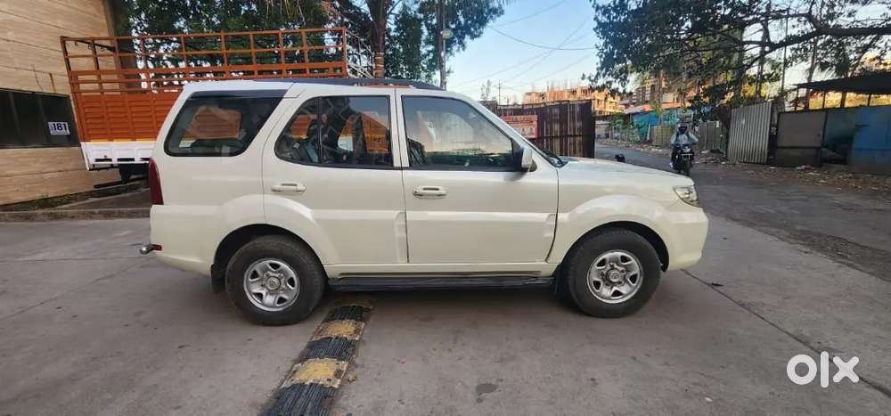 Tata Safari Storme 2013 Diesel 72000 Km Driven