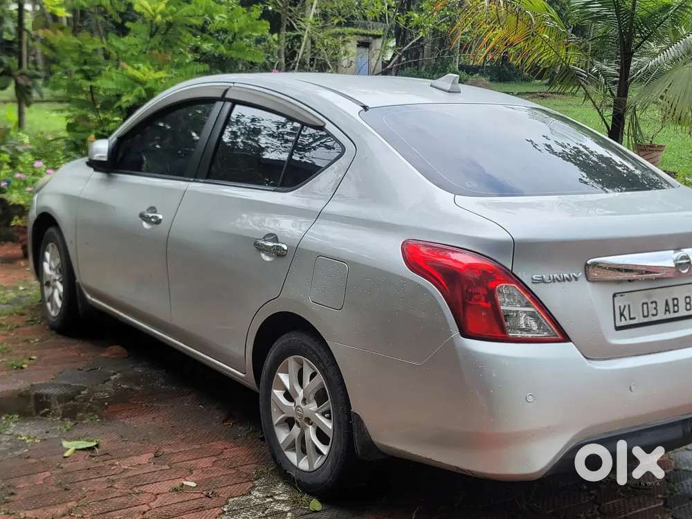 Nissan Sunny 1.5 Xv 2017 Petrol Automatic