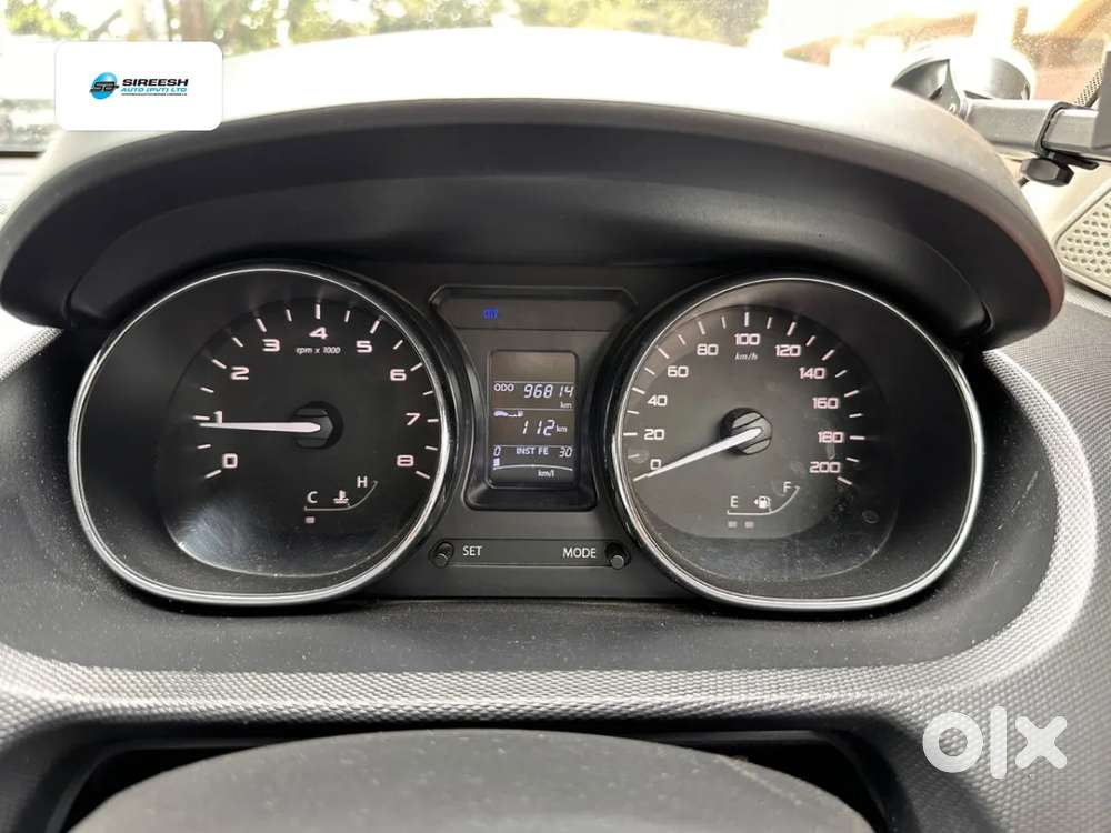 Tata Tiago Xz, 2017, Petrol