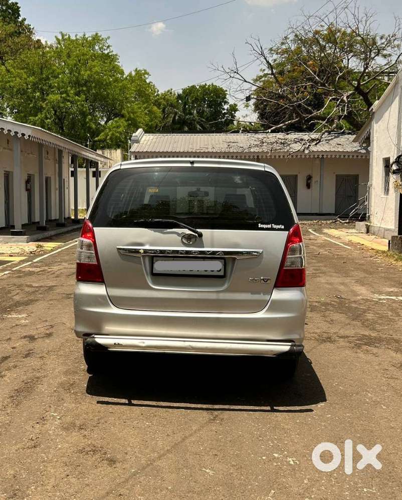 Toyota Innova 2.5 V 7 Str, 2013