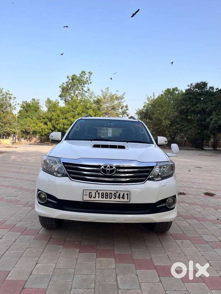 Toyota Fortuner 2.8 4x4 At Trd Limited Edition, 2015, Diesel