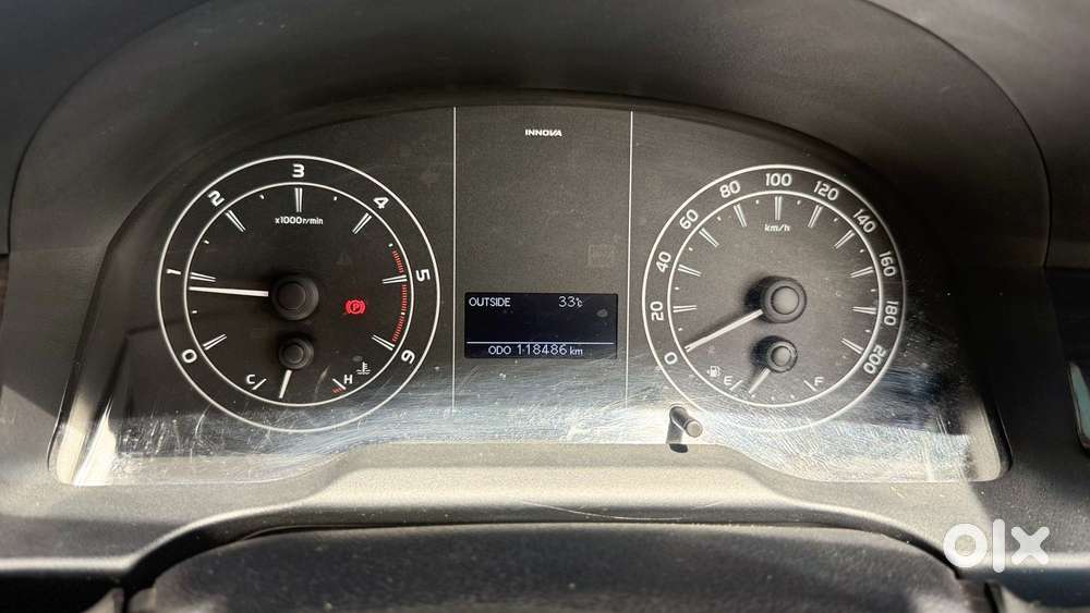 Toyota Innova Crysta 2.4 G Mt 8s, 2018, Diesel
