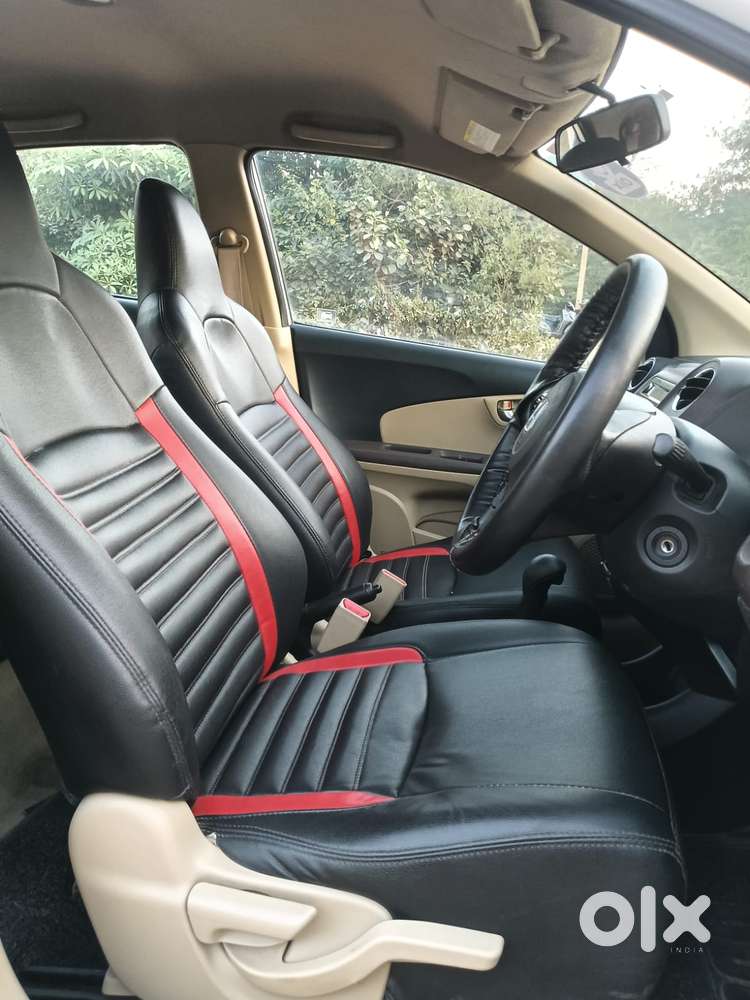 Honda Brio V Automatic, 2013, Petrol