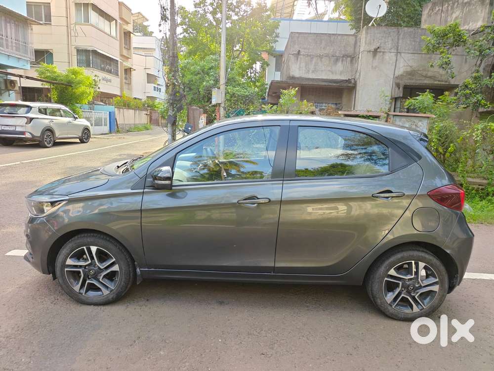 Tata Tiago 1.2 Revotron Xza, 2022, Petrol