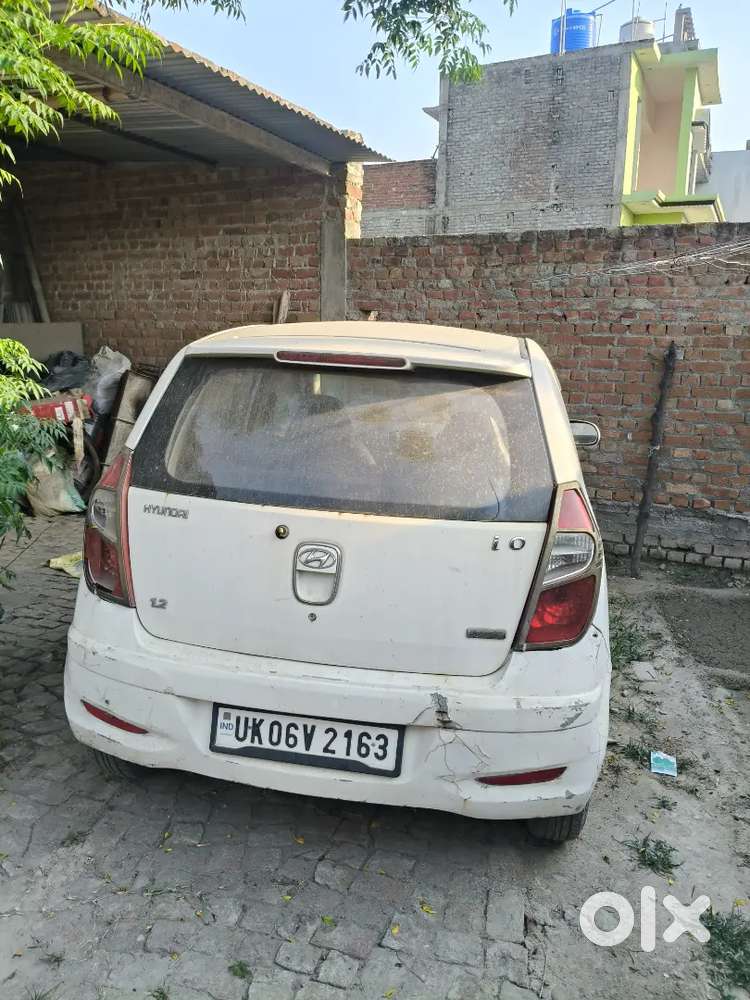 Gadi Me Koi Dikkat Nahi Hai Charo Tayar New Hai