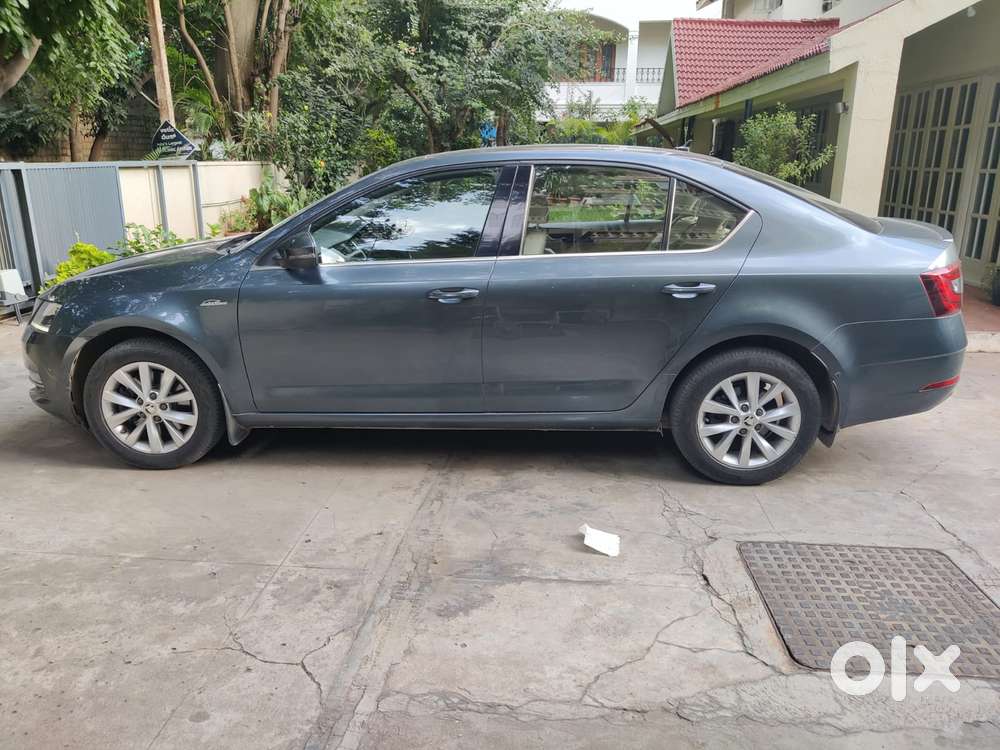 Skoda Octavia 1.8 TSI AT L K, 2018, Petrol