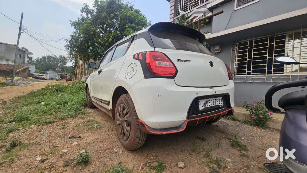 Maruti Suzuki Swift Vxi 2021 Petrol  52k Km  Loaded Accessories