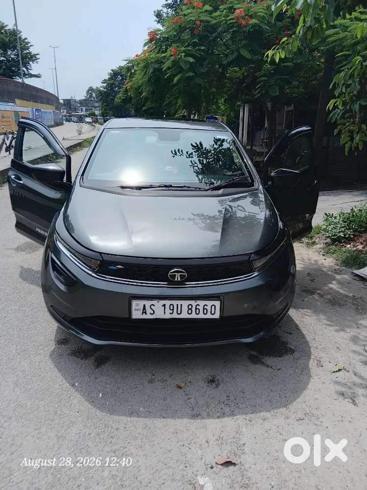 Tata Altroz Xm Plus 2024 Petrol