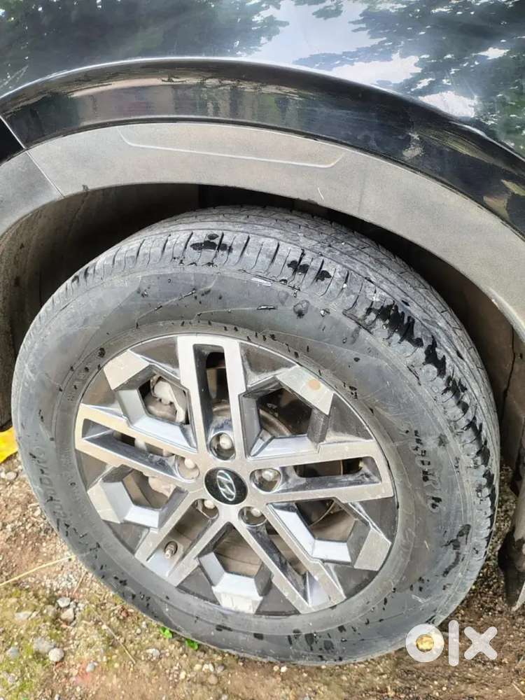 Hyundai Venue 2025 Diesel 50000 Km Driven